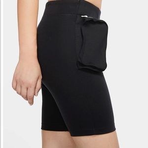 XS Nike Sportswear Tech Pack Women’s Bike Shorts